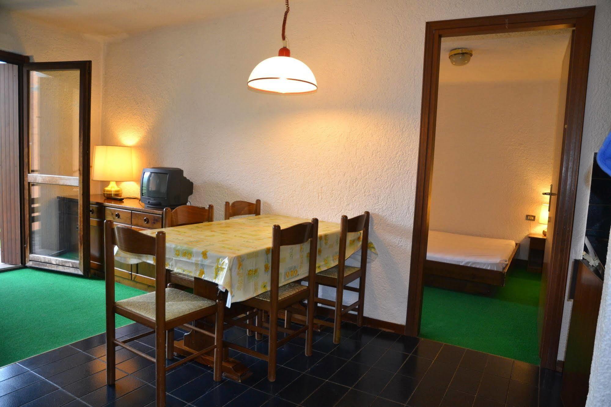 Residence Le Baite Artogne ภายนอก รูปภาพ